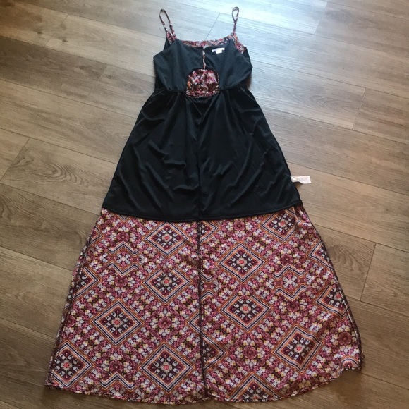 Xhilaration Patterned Maxi Dress szS - Picture 8 of 9